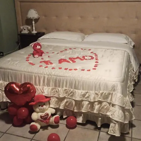 Boutique Palazzo Dei Vescovi 4* Caserta Vecchia